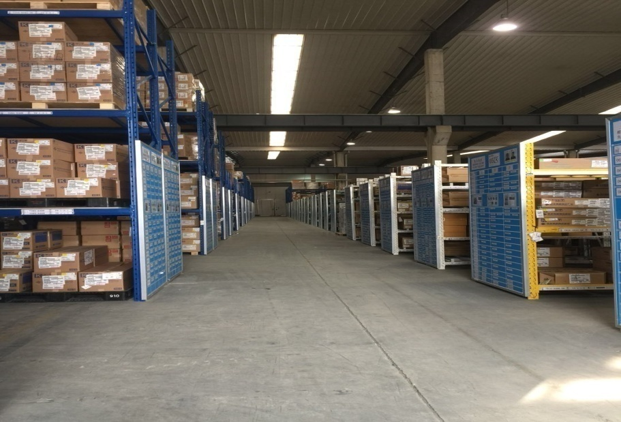 Storage center