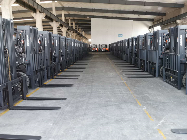 Storage center
