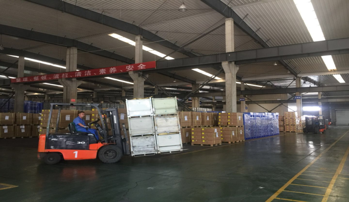 Storage center