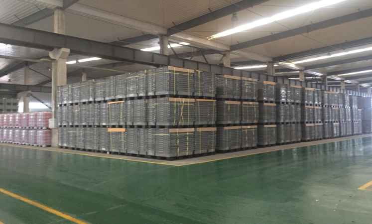 Storage center